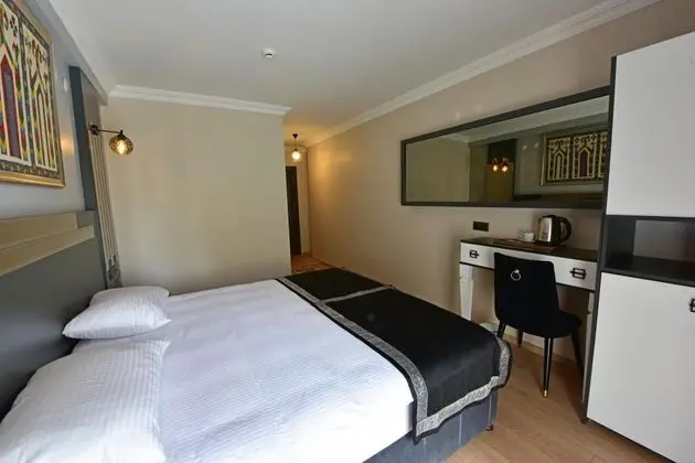 Dört Kişilik Oda, Şehir Manzaralı, Balkonlu