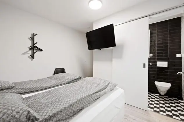 Üç Kişilik Oda, Özel Banyo