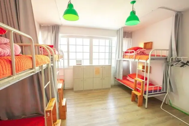 Ortak Ranzalı Oda, Sadece erkekler için (6 Persons)