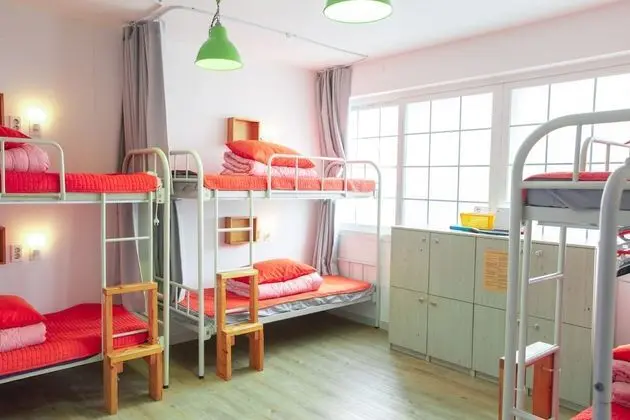 Ortak Ranzalı Oda, Sadece erkekler için (6 Persons)