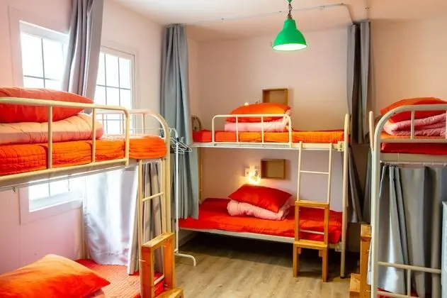 Ortak Ranzalı Oda, Sadece erkekler için (6 Persons)