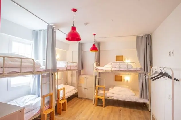 Ortak Ranzalı Oda, Sadece kadınlar için (6 Persons)