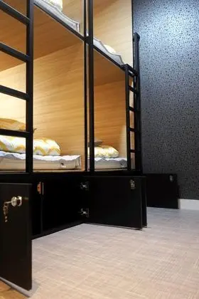 Ortak Ranzalı Oda, Sadece erkekler için (for 4 People)