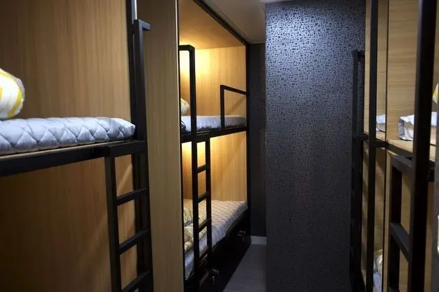 Ortak Ranzalı Oda, Sadece erkekler için (for 8 People)