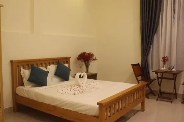 Deluxe Tek Büyük Yataklı Oda, Bahçe Manzaralı