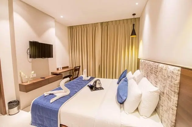 Deluxe Tek Büyük Yataklı Oda