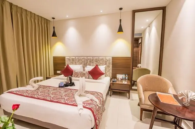 Deluxe Tek Büyük Yataklı Oda