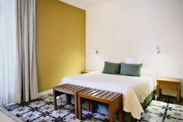 Tek Büyük Yataklı Oda (Or Double Room Single Use)