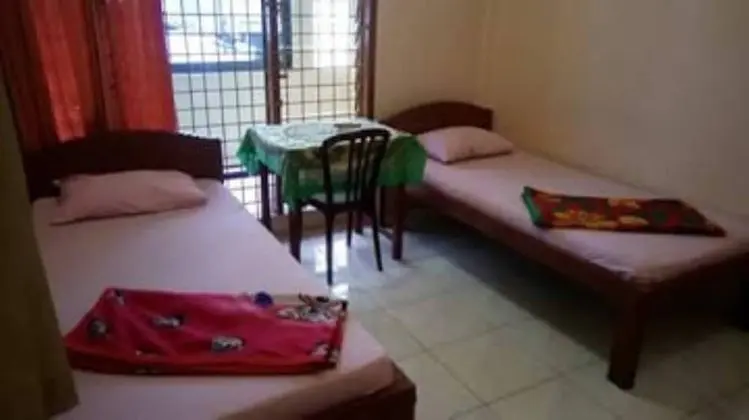 Economy Oda (with TV)