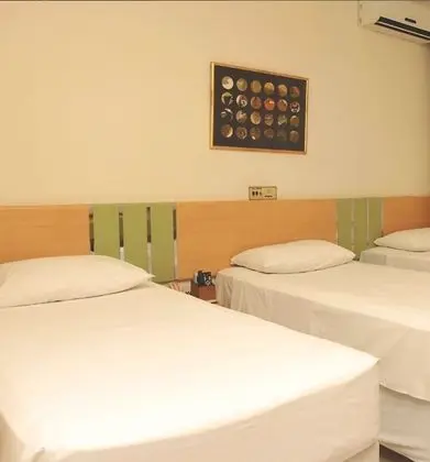 Deluxe Üç Kişilik Oda, 3 Tek Kişilik Yatak