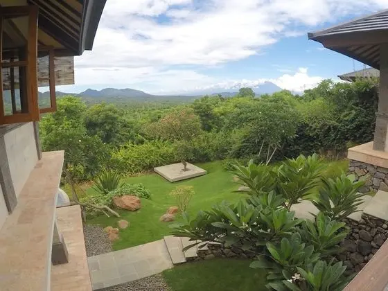 Villa (Gajah)