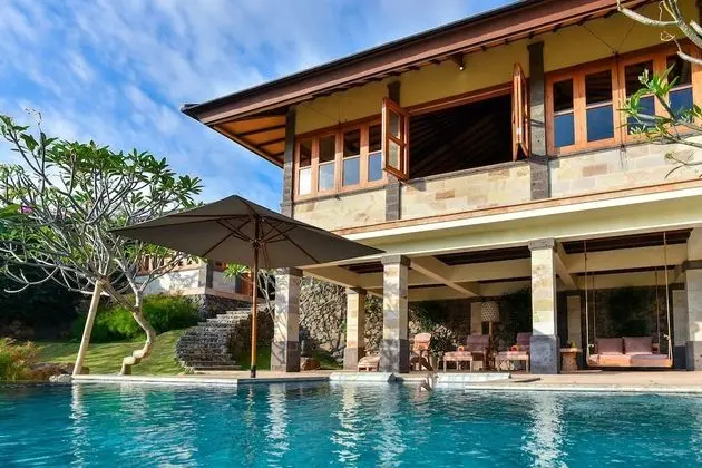 Villa (Gajah)