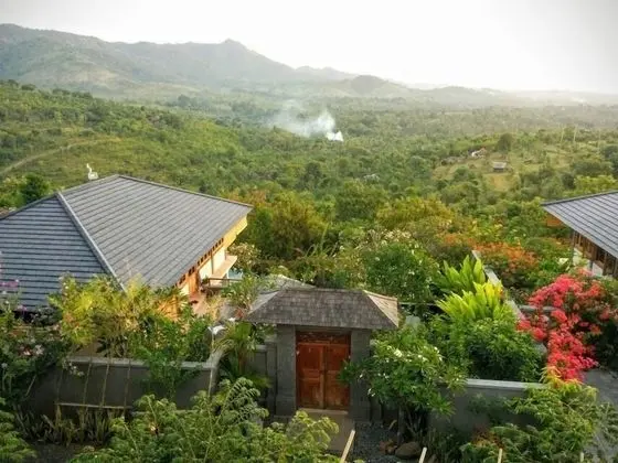 Villa (Julielele)