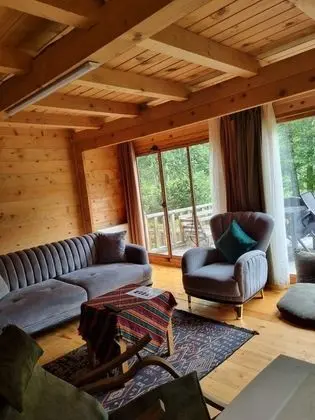 Balayı Suit Dağ Evi -2- (Şömine, Jakuzi, Sauna)