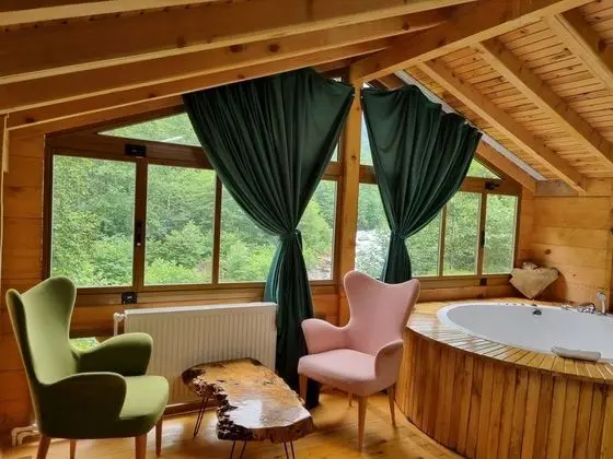Balayı Suit Dağ Evi -2- (Şömine, Jakuzi, Sauna)