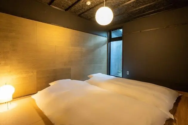 Traditional Ev (Private Vacation Home)