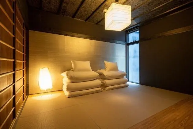 Traditional Ev (Private Vacation Home)