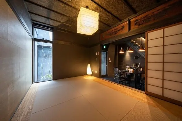 Traditional Ev (Private Vacation Home)