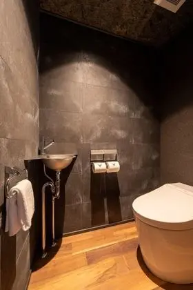 Traditional Ev (Private Vacation Home)