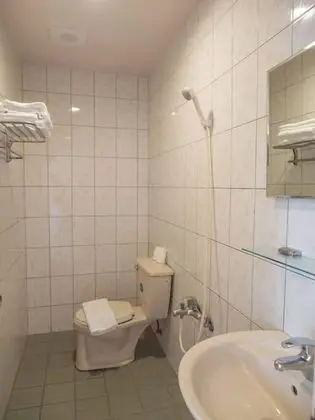 Deluxe Tek Büyük Yataklı Oda (501)