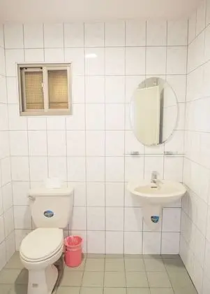 Economy Dört Kişilik Oda (503)