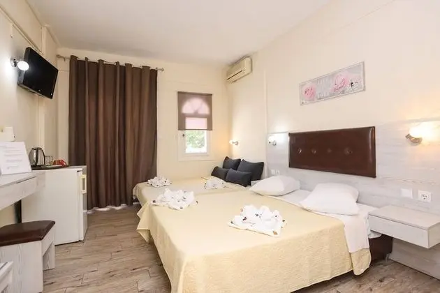 Family Oda, Kısmi Deniz Manzaralı