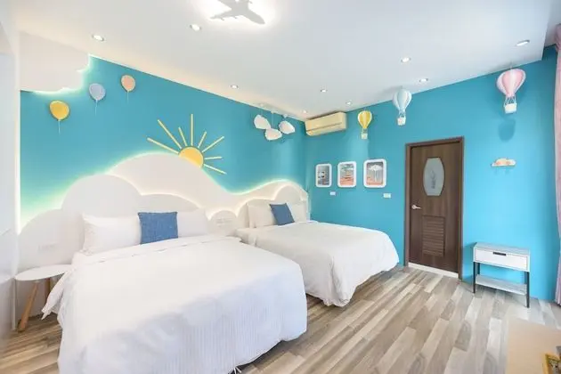 Deluxe Dört Kişilik Oda