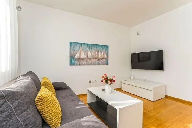 Superior Apart Daire, 2 Yatak Odası, Balkon (A4)