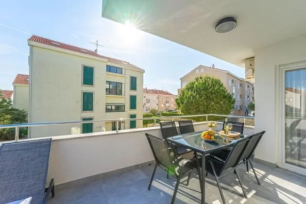 Superior Apart Daire, 2 Yatak Odası, Teras (A1)
