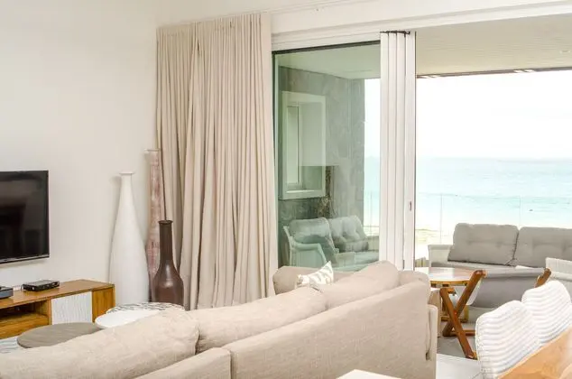 Suit Three Bedrooms