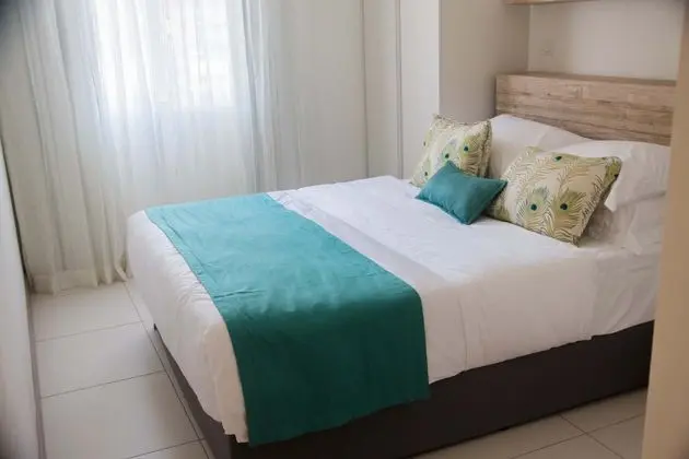 Suit Three Bedrooms