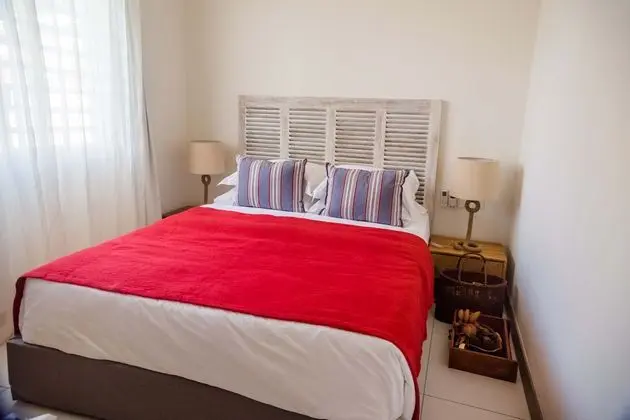 Suit Three Bedrooms