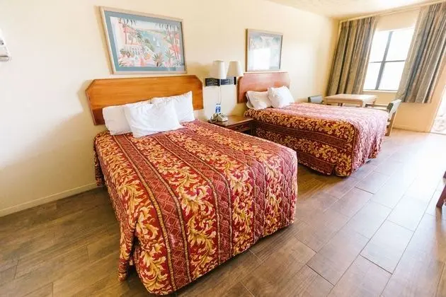 2 Double Beds, Non Smoking