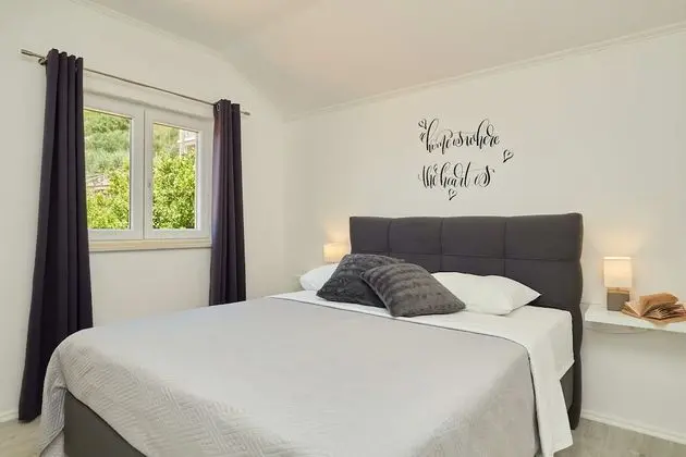 Apart Daire (4 Bedrooms)