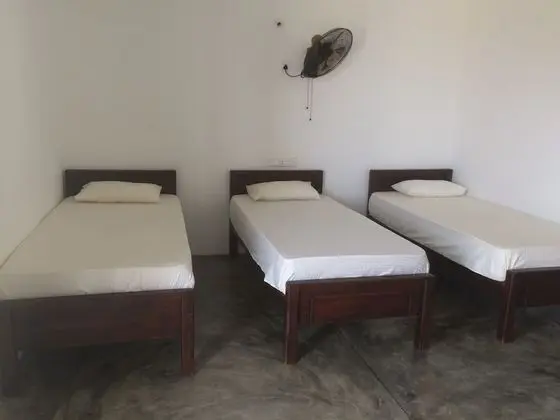Deluxe Üç Kişilik Oda, Bahçe Manzaralı