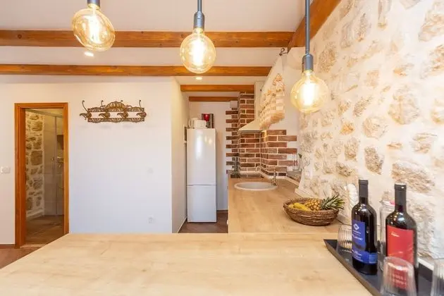 Traditional Ev (2 Bedrooms)