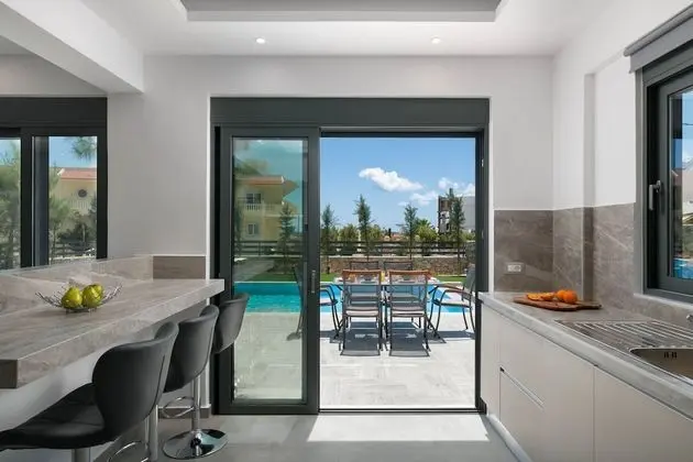Villa, 3 Yatak Odası, Kişiye Özel Havuzlu