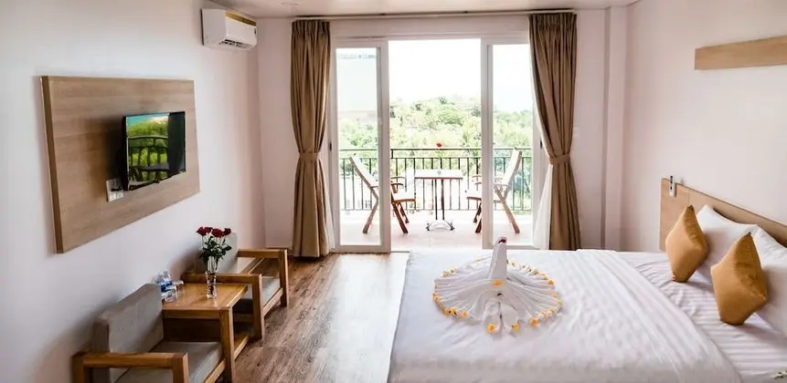 Tek Büyük Yataklı Oda, Balkon, Okyanus Manzaralı