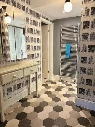 Tek Büyük veya İki Ayrı Yataklı Oda, Bahçe Manzaralı