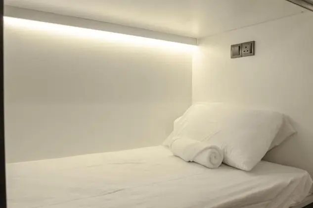 Ortak Ranzalı Oda, Karma Ranzalı Oda