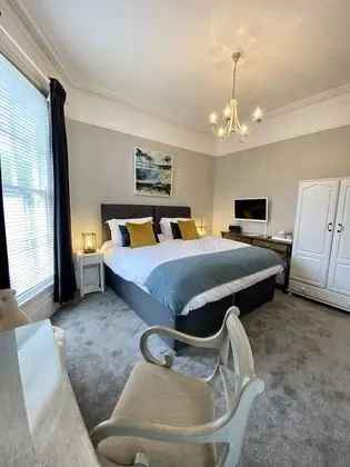 Deluxe Tek Büyük Yataklı Oda, Banyolu/Duşlu (Room 1)