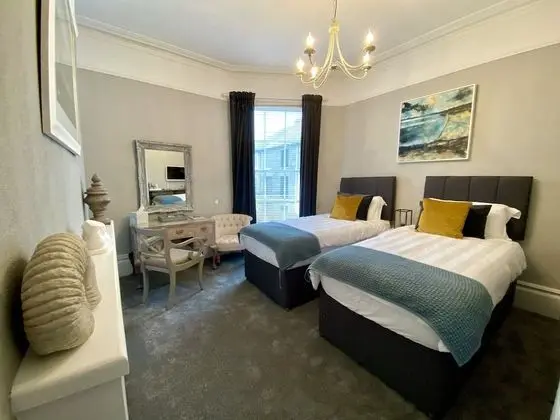 Deluxe Tek Büyük Yataklı Oda, Banyolu/Duşlu (Room 1)