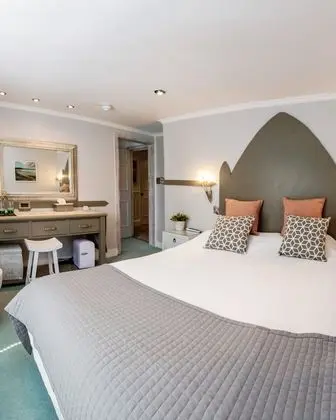 Superior Tek Büyük Yataklı Oda, Banyolu/Duşlu, Bahçe Manzaralı (Room 4)