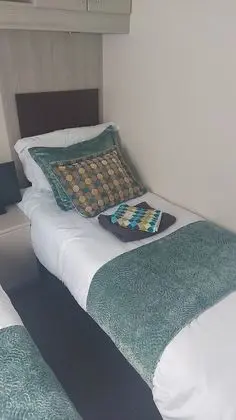 Kulübe, Birden Çok Yatak