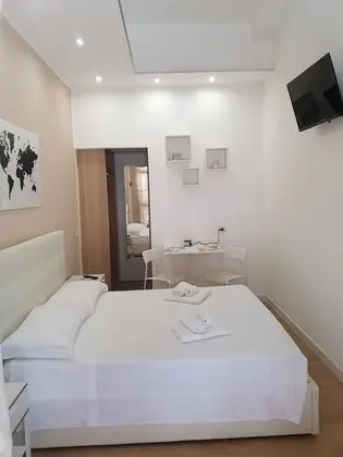 Tek Büyük Yataklı Oda