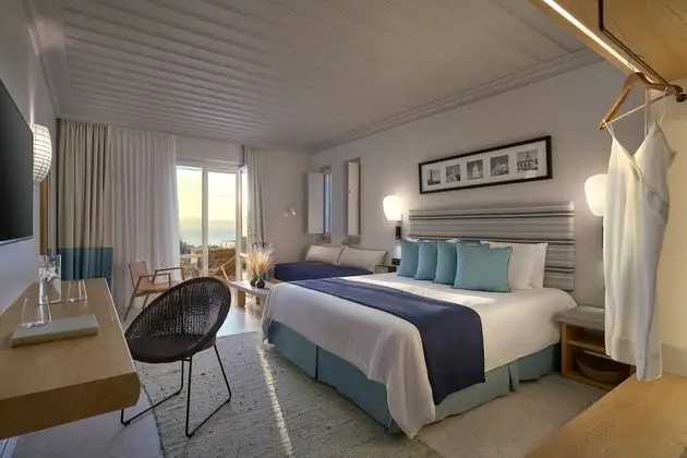 Sun Suite, Sea View
