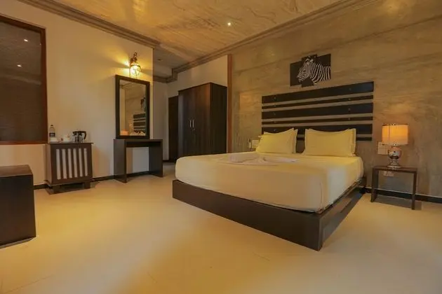 Deluxe Tek Büyük Yataklı Oda, 1 En Büyük (King) Boy Yatak, Sigara İçilmez, Balkon