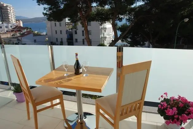 Tek Büyük Yataklı Oda, Balkon, Deniz Manzaralı