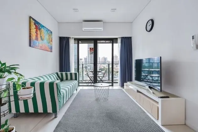 Superior Apart Daire, 1 Büyük (Queen) Boy Yatak ve Çekyat, Mutfak, Şehir Manzaralı