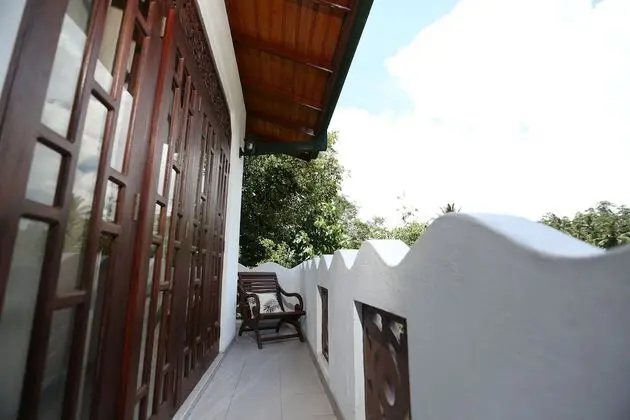 Tek Büyük Yataklı Oda, Balkon